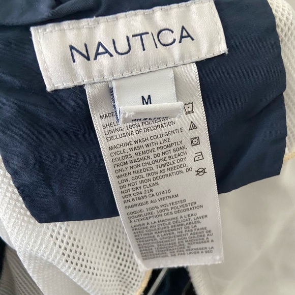 NAUTICA SWIM SHORTS SIZE MEDIUM - Picture 5 of 5